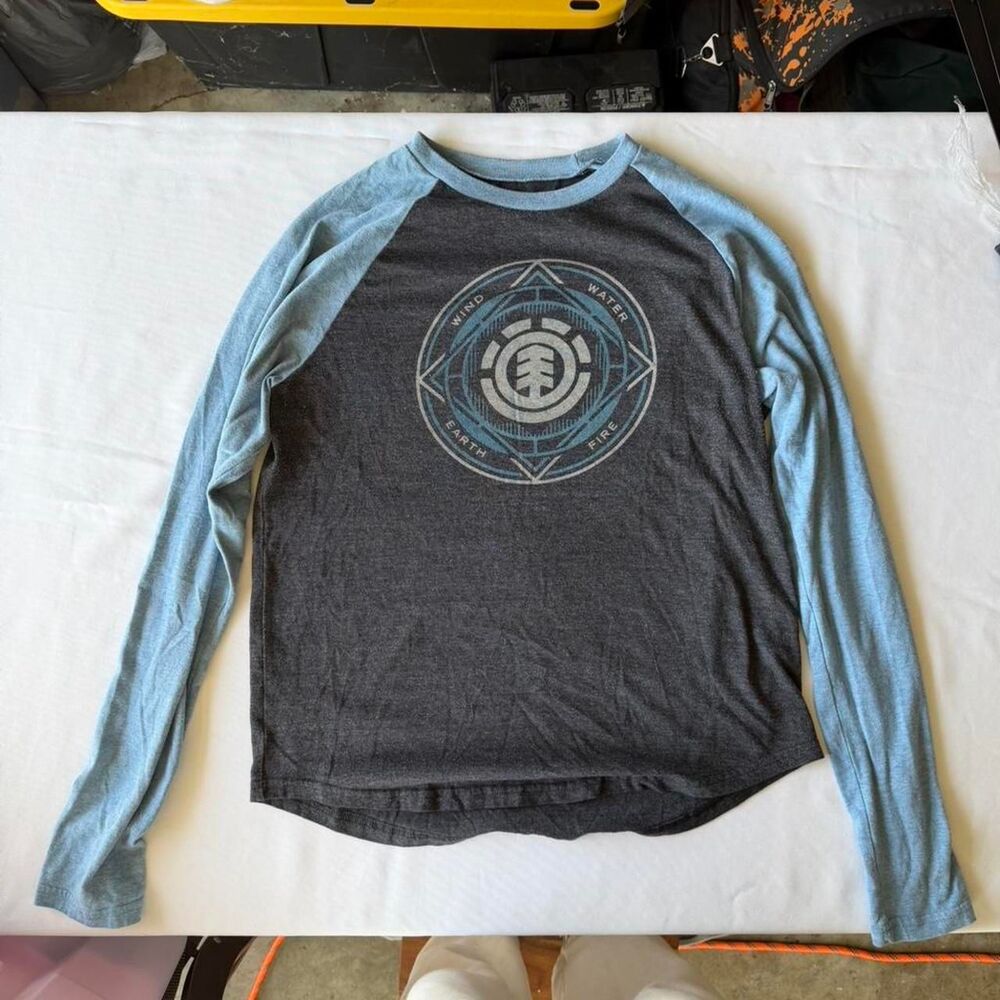 Quiksilver Men's Grey and Blue Shirt